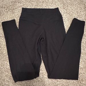 Balance athletica cloud pant. Black small
